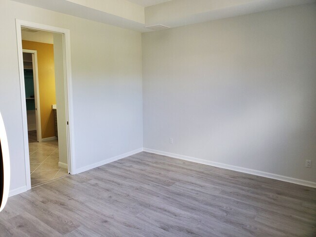 Building Photo - 104 Cool Breeze Dr