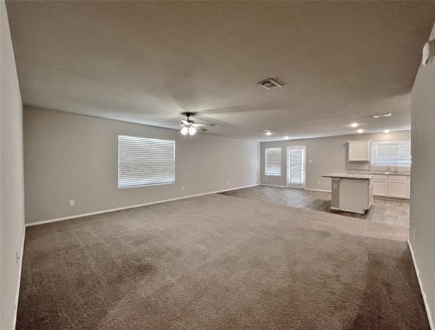 Building Photo - 824 Towngreen Dr