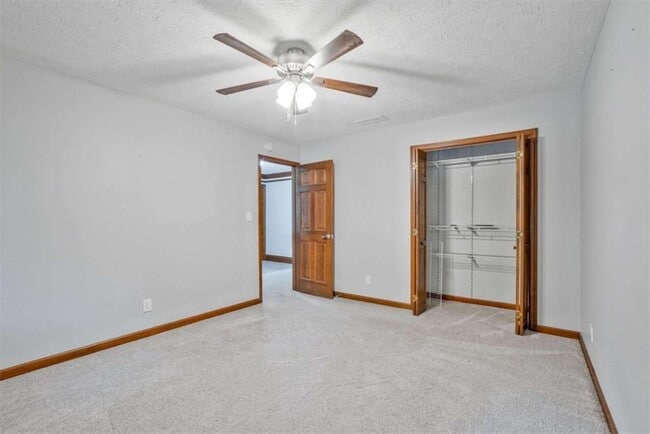 Building Photo - 5741 Wolf Laurel Dr SW