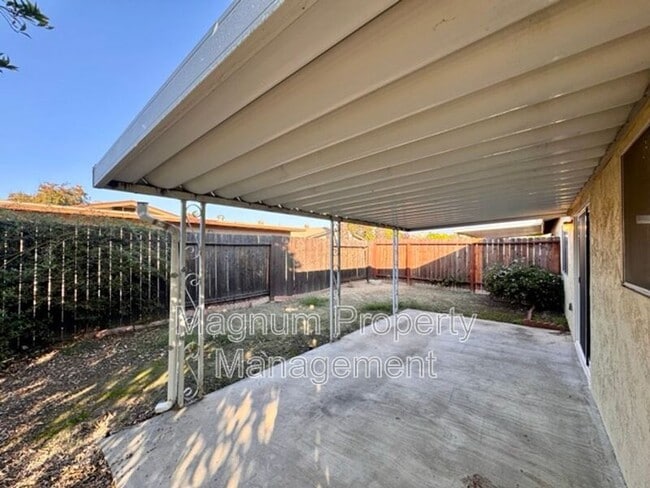 Building Photo - 2286 Callao Ct