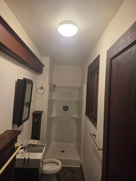 Building Photo - 1915 11th Ave