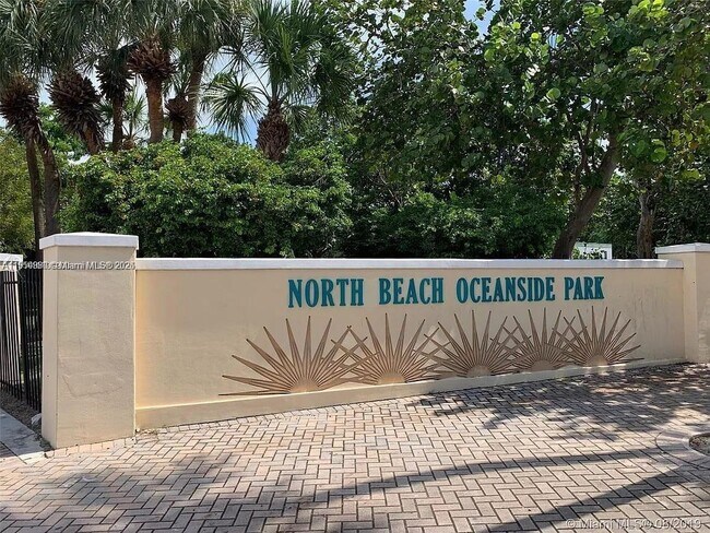 Building Photo - 8001 Crespi Blvd