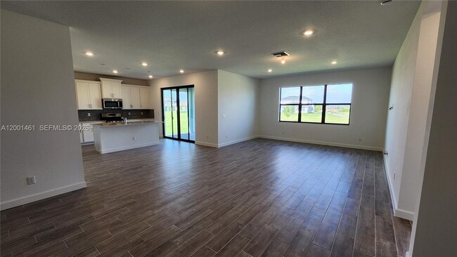 Building Photo - 19047 Croft Mill Xing