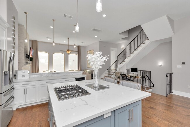 Building Photo - 4962 Edison Park Ln