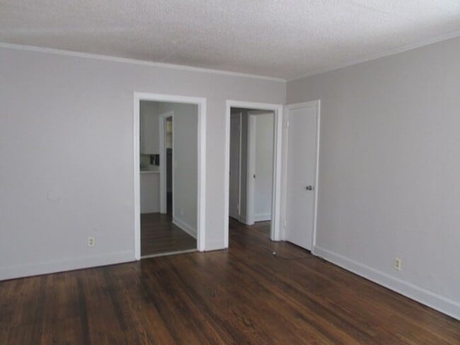Building Photo - Charming Home in a Convenient Sumter Location!