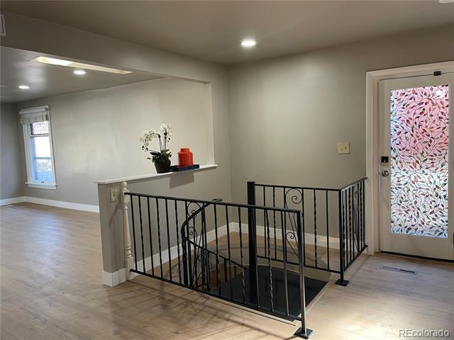 Building Photo - 1171 S University Blvd