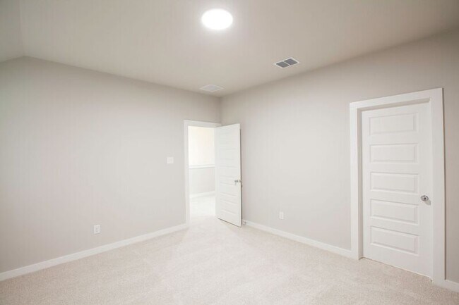 Building Photo - 610 Wild Goose Ln
