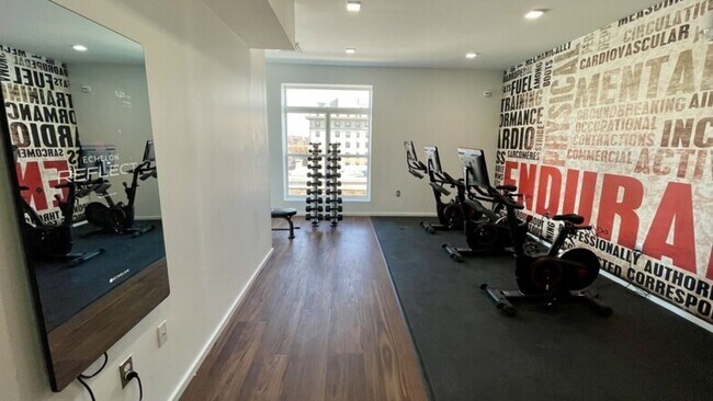 Building Photo - 9 E Mt Royal Ave