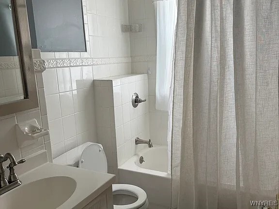 Building Photo - 300 North Park Ave