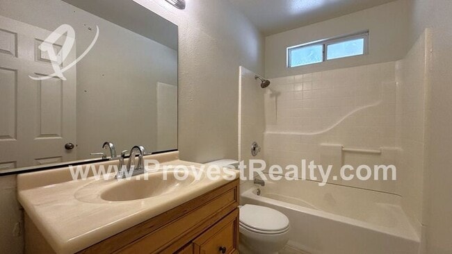 Building Photo - 21212 Multnomah Rd