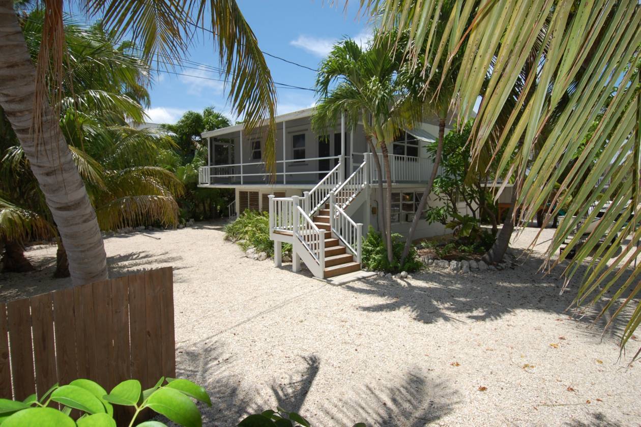Building Photo - 27441 W Indies Dr