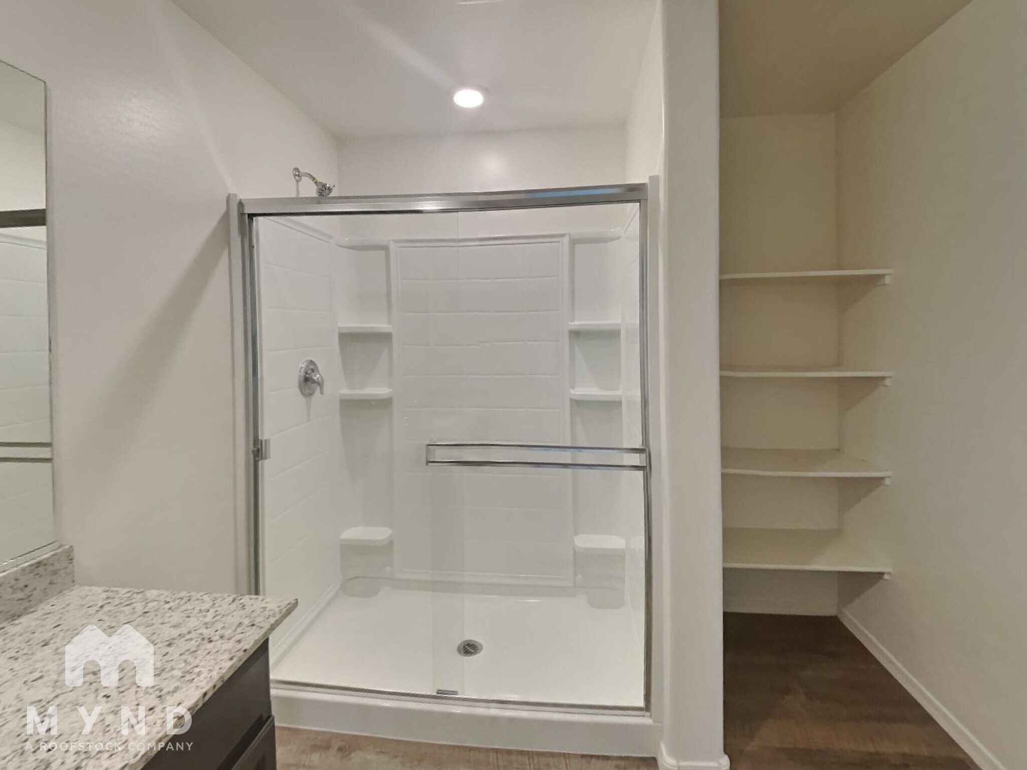 Building Photo - 1557 E Caballero Dr
