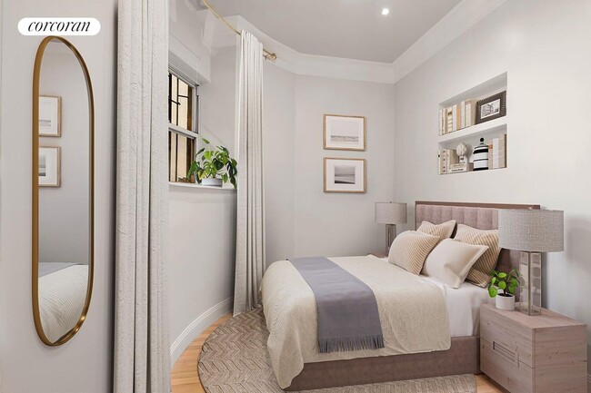 Building Photo - 6 E 65th St