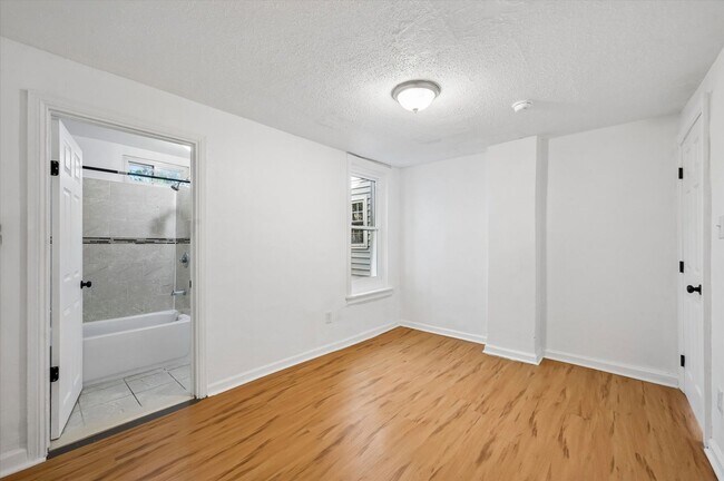Building Photo - 2305 S 63rd St