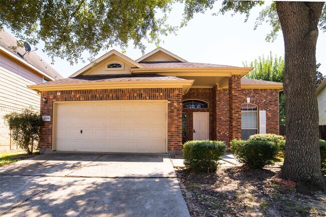 Primary Photo - 10035 Magnolia Way