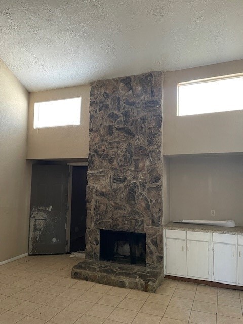 Building Photo - 12319 W Village Dr