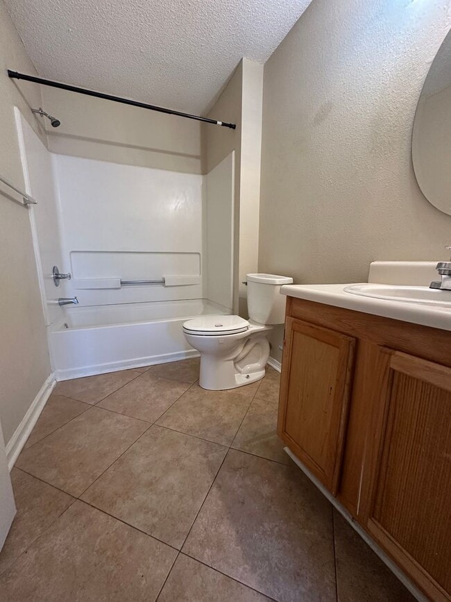 Building Photo - Perfect 2 bed/ 2bath located in Destin