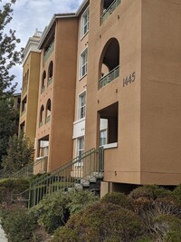 Building Photo - SAN JOSE - well appointed condo with premi...