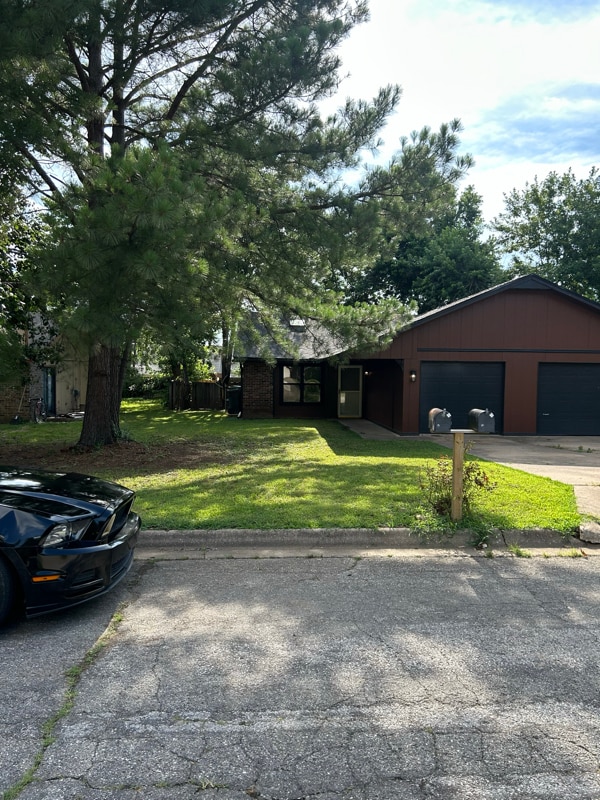 Primary Photo - 1020 N Turtle Creek Dr