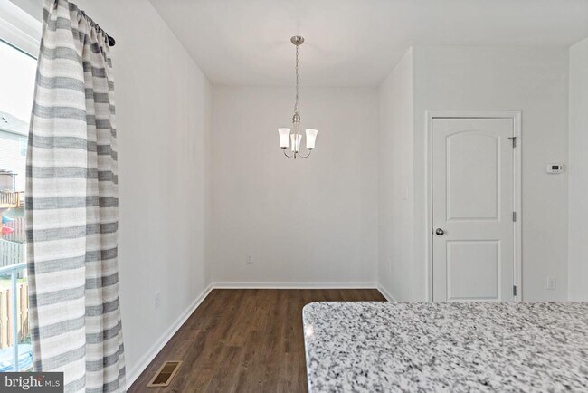 Building Photo - 162 Magellan Dr
