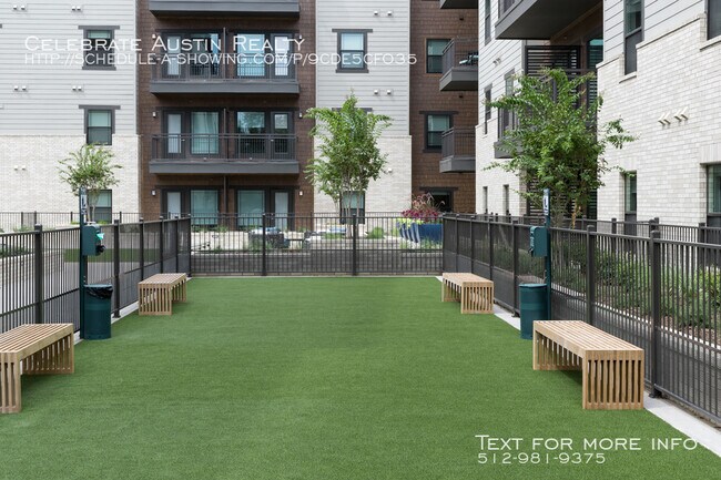 Building Photo - Alexan Lower Greenville