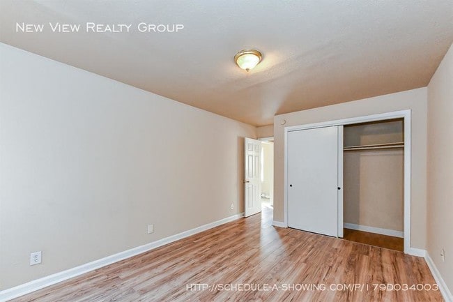 Building Photo - 1701 Remount Rd