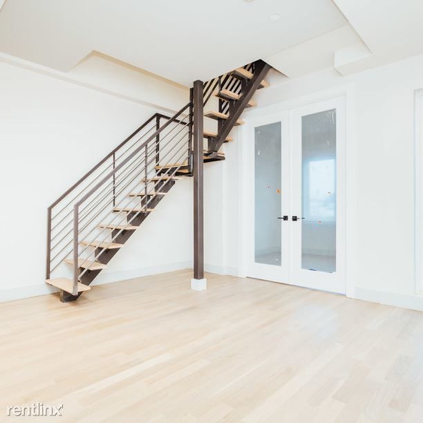 Building Photo - 83 Starr St