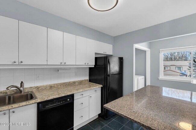 Building Photo - 54 Ellen Heath Dr