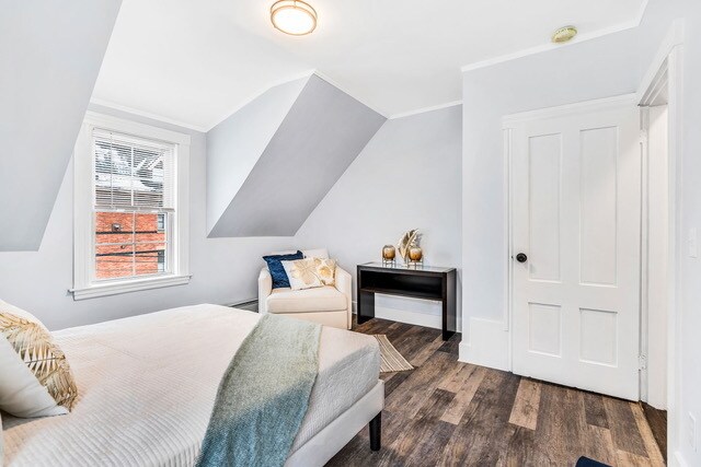 Building Photo - 48 Sever St