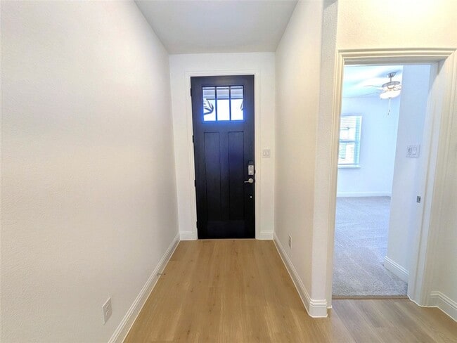 Building Photo - 1457 Ranchero Rodeo Rd