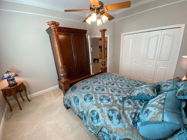 Building Photo - Spectacular and Luxurious Turnkey ANNUAL Lease in The Village of Bridgeport