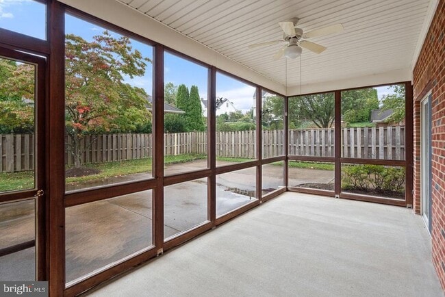 Building Photo - 188 Brittany Ln