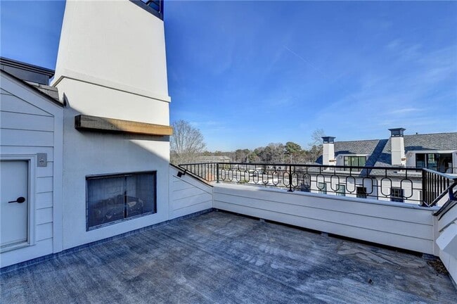 Building Photo - 435 Mayfair Ct