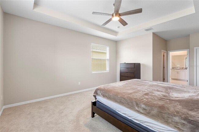 Building Photo - 33700 Hamilton Hl Ln