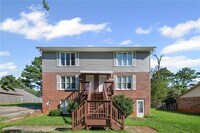 Building Photo - 2124 Fieldstone View Ct SE