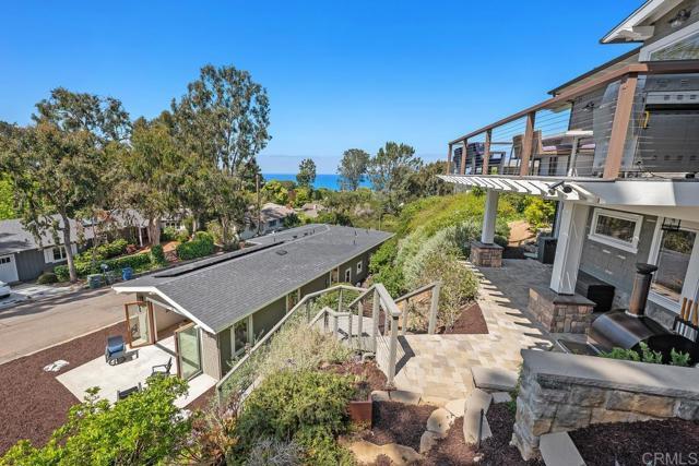 Building Photo - 555 Amphitheatre Dr