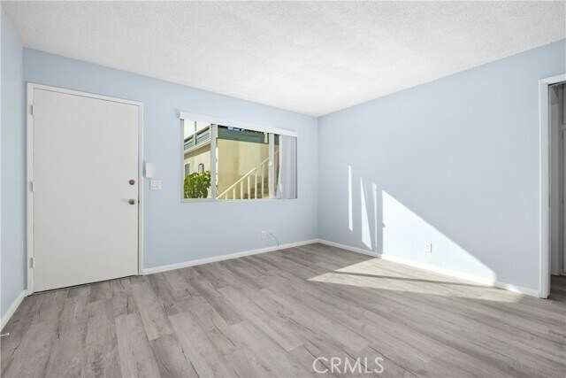Building Photo - 254 La Paloma