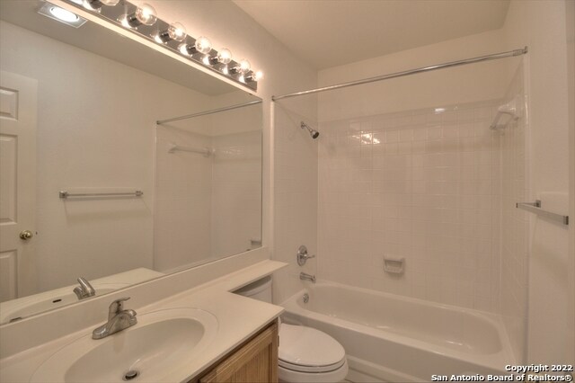 Building Photo - 9515 Black Thorn Ln