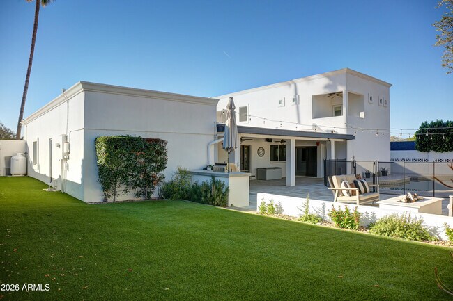 Building Photo - 2016 E State Ave