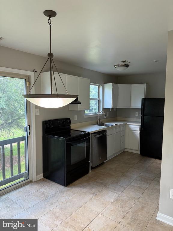 Building Photo - 6769 Milltown Ct