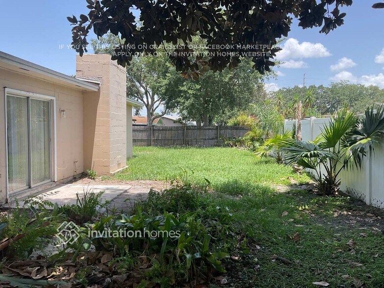 Building Photo - 4322 Playa Ct