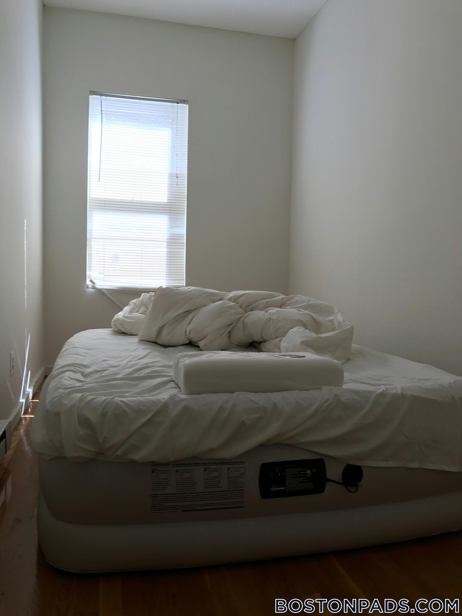 Building Photo - 896 Huntington Ave