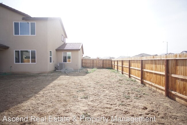 Building Photo - 4 br, 3 bath House - 15718 Cole Brook Ct