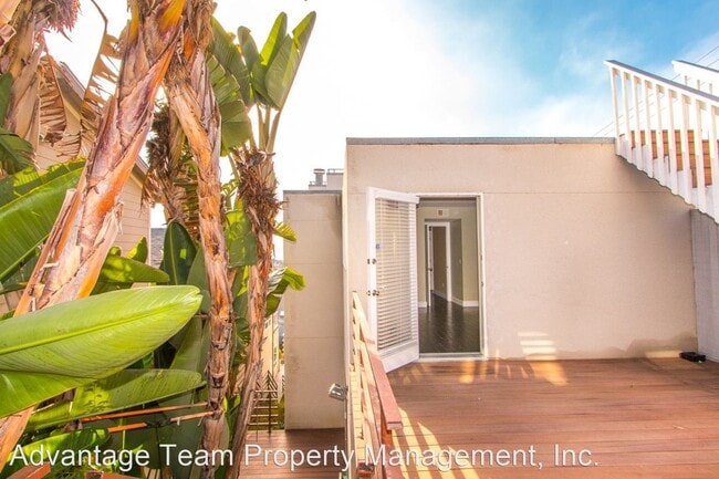 Building Photo - 3 br, 2.5 bath House - 2511 Manchester Ave