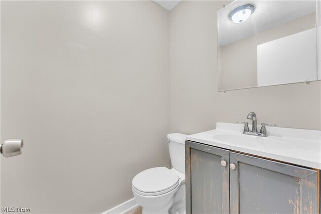 Building Photo - 4318 W 50th St