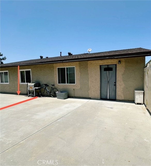 Building Photo - 2026 Newton Dr