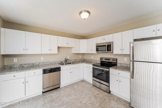 Building Photo - 8205 Krystle Ridge Pl