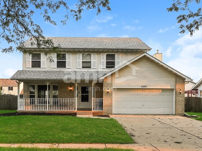 Building Photo - 3300 Wexford Ln