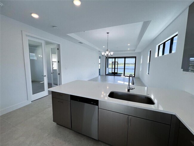 Building Photo - 5284 Barnett Cir