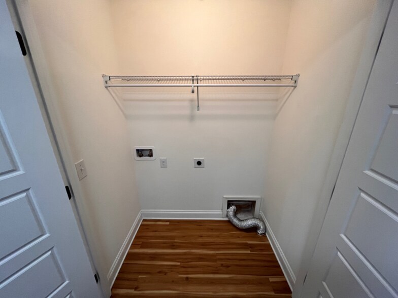 Building Photo - 4608 Crossing Ct